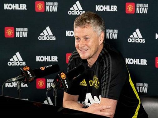 Solskjaer khen Greenwood giỏi hơn mình