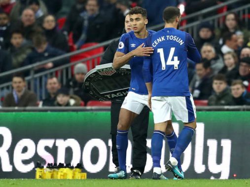 MU chi 100 triệu bảng mua sao Aston Villa và Everton