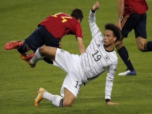 Bóng đá QT chiều 18/11: HLV tuyển Đức bị chỉ trích sau thất bại 0-6