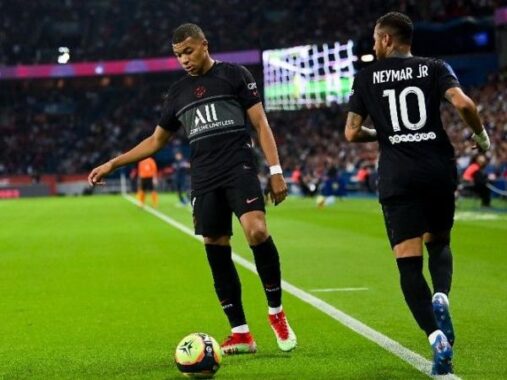 Bóng đá hôm nay 27/9: Mbappe trách Neymar không chuyền bóng