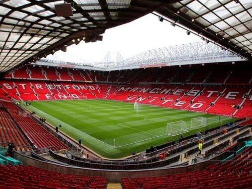 Sân Old Trafford của CLB nào? Sức chứa sân Old Trafford là bao nhiêu?