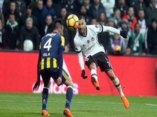 Trivela là gì? Làm thế nào để thực hiện kỹ thuật này