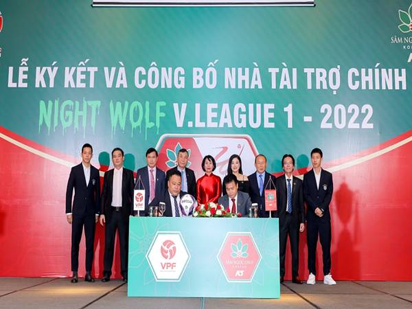 Bóng đá Việt Nam chiều 1/8: V-League có nhà tài trợ mới