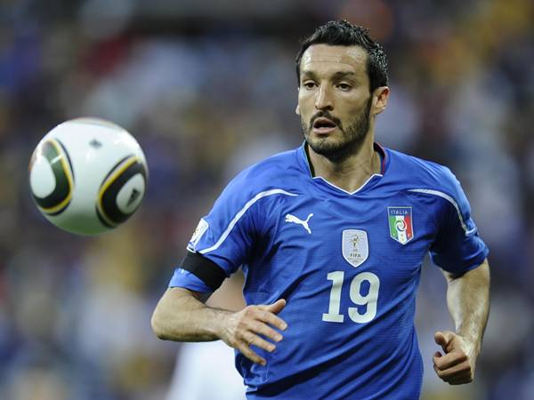 Số áo Zambrotta ở Juventus, Barca, AC Milan và ĐTQG