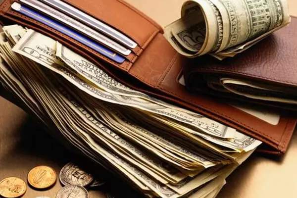 Mơ thấy mất ví tiền kèm giấy tờ quan trọng