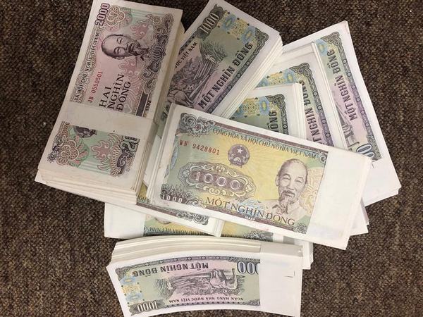 Nằm mơ thấy tiền lẻ là điềm báo gì, có số mấy may mắn?